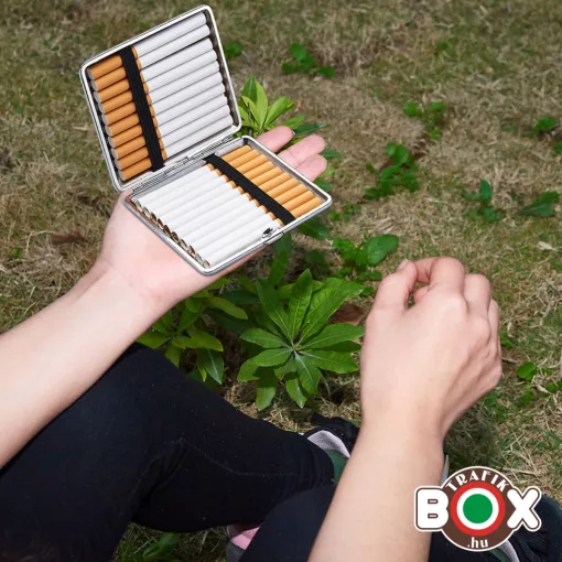 Cigarettatárca CHAMP, Színes Bőr, Szegecses 40519018