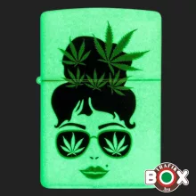49837 Zippo öngyújtó Cannabis Design (világít a sötétben)