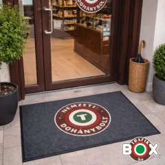 Normál Lábtörlő Szőnyeg Nemzeti Dohánybolt logóval